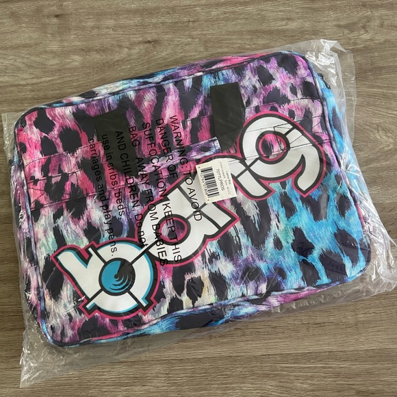 Bang Energy never used Cheetah Laptop case - Picture 6 of 7